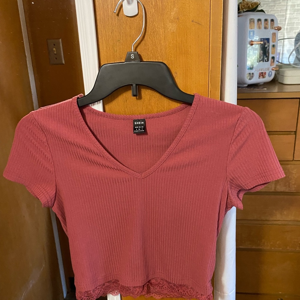 SHEIN Pink crop top - Picture 8 of 12